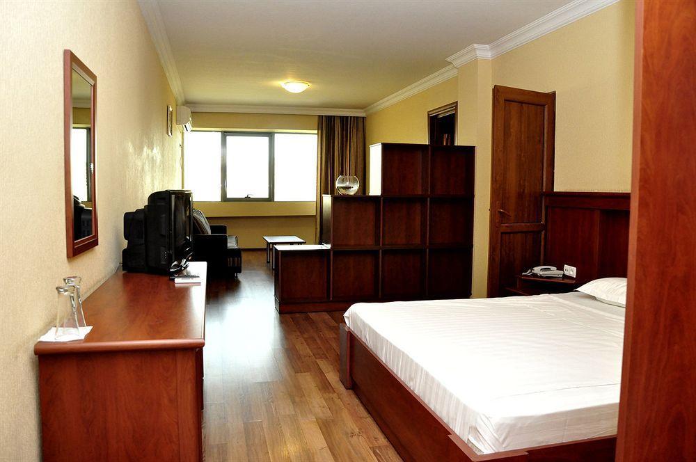 Golden Palace Hotel Tiflis Dış mekan fotoğraf