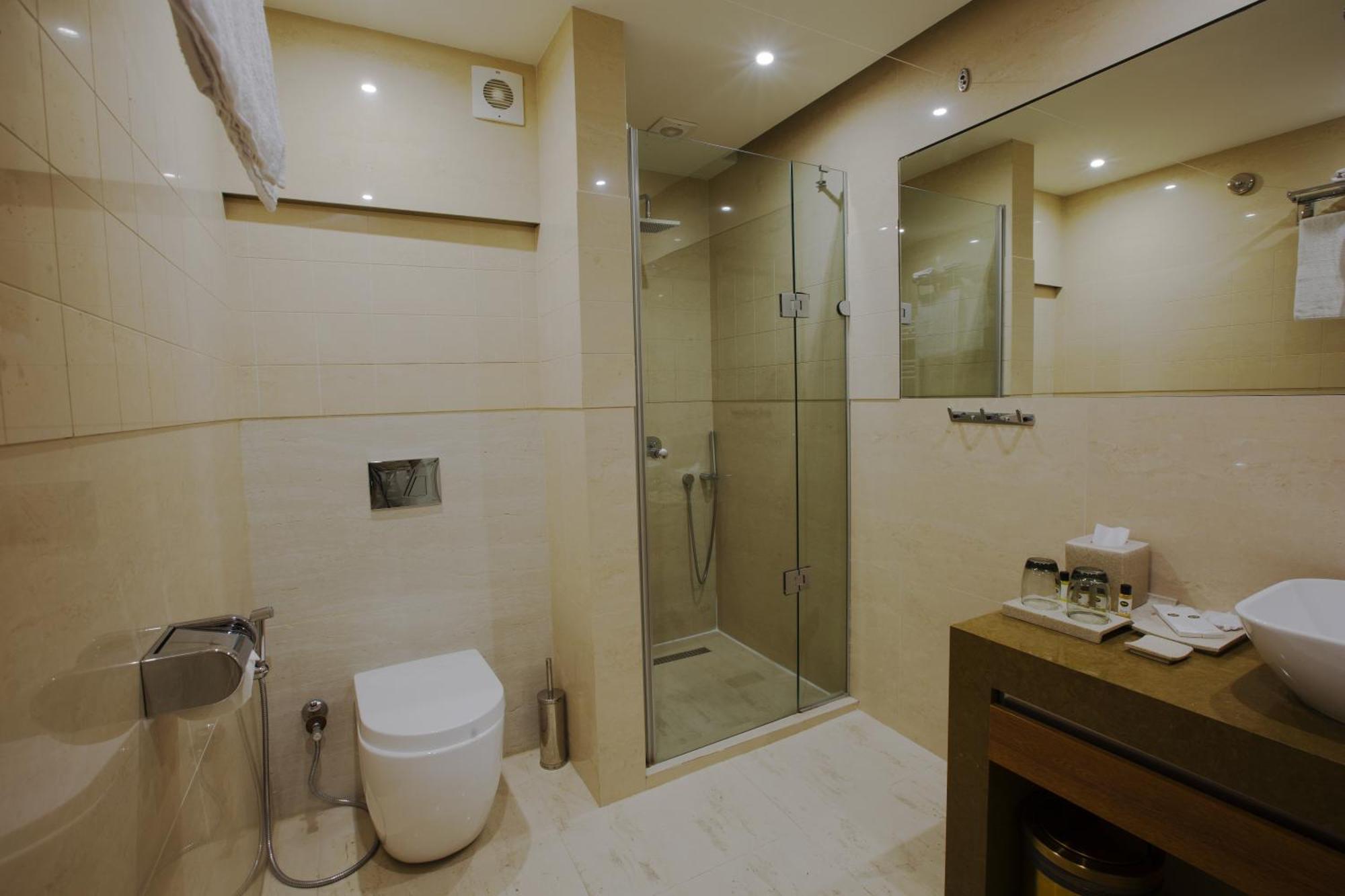 Golden Palace Hotel Tiflis Dış mekan fotoğraf