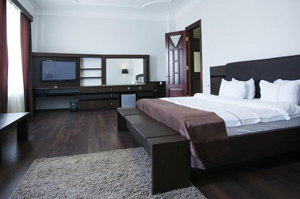 Golden Palace Hotel Tiflis Dış mekan fotoğraf